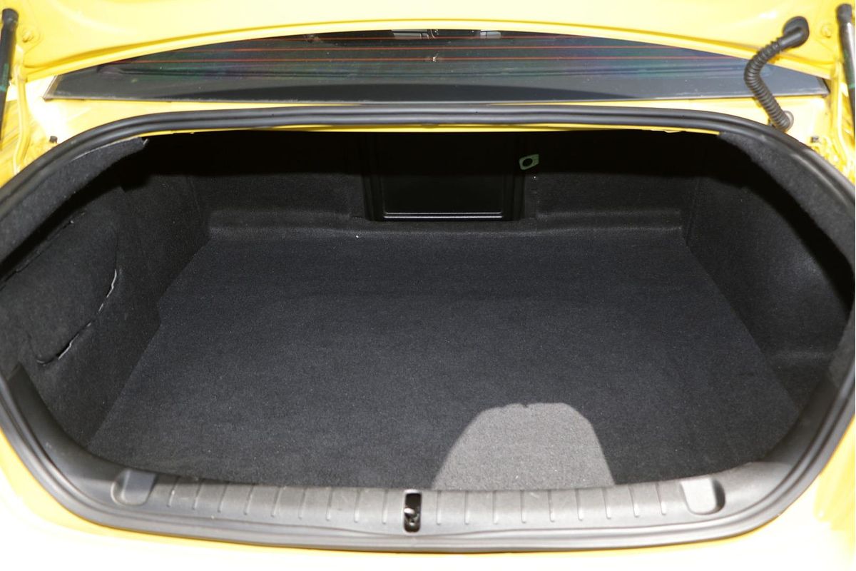 2012 Holden Commodore SV6 Z Series VE Series II