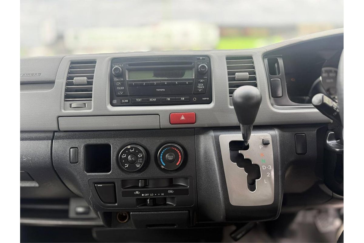 2008 Toyota Hiace TRH201R LWB