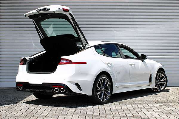 2017 Kia Stinger GT-Line CK