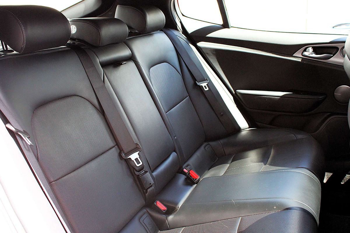 2017 Kia Stinger GT-Line CK