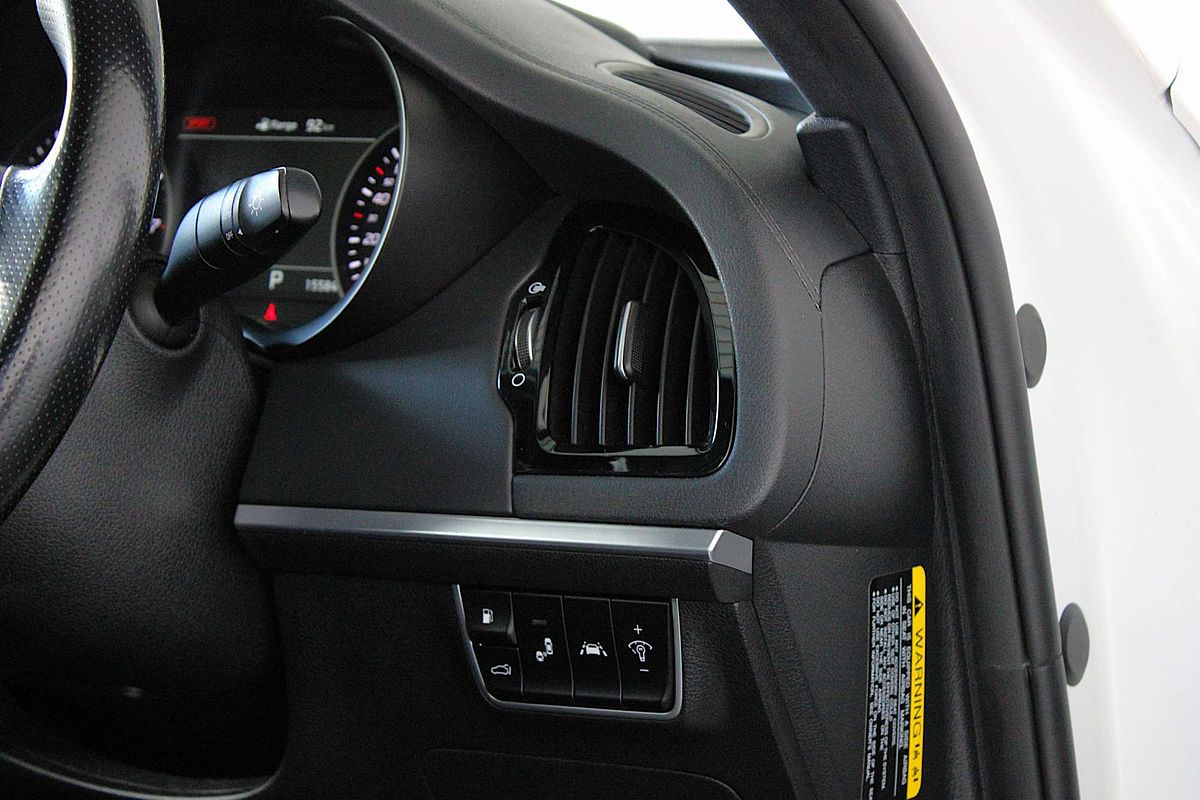 2017 Kia Stinger GT-Line CK