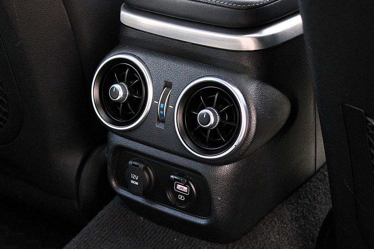 2017 Kia Stinger GT-Line CK