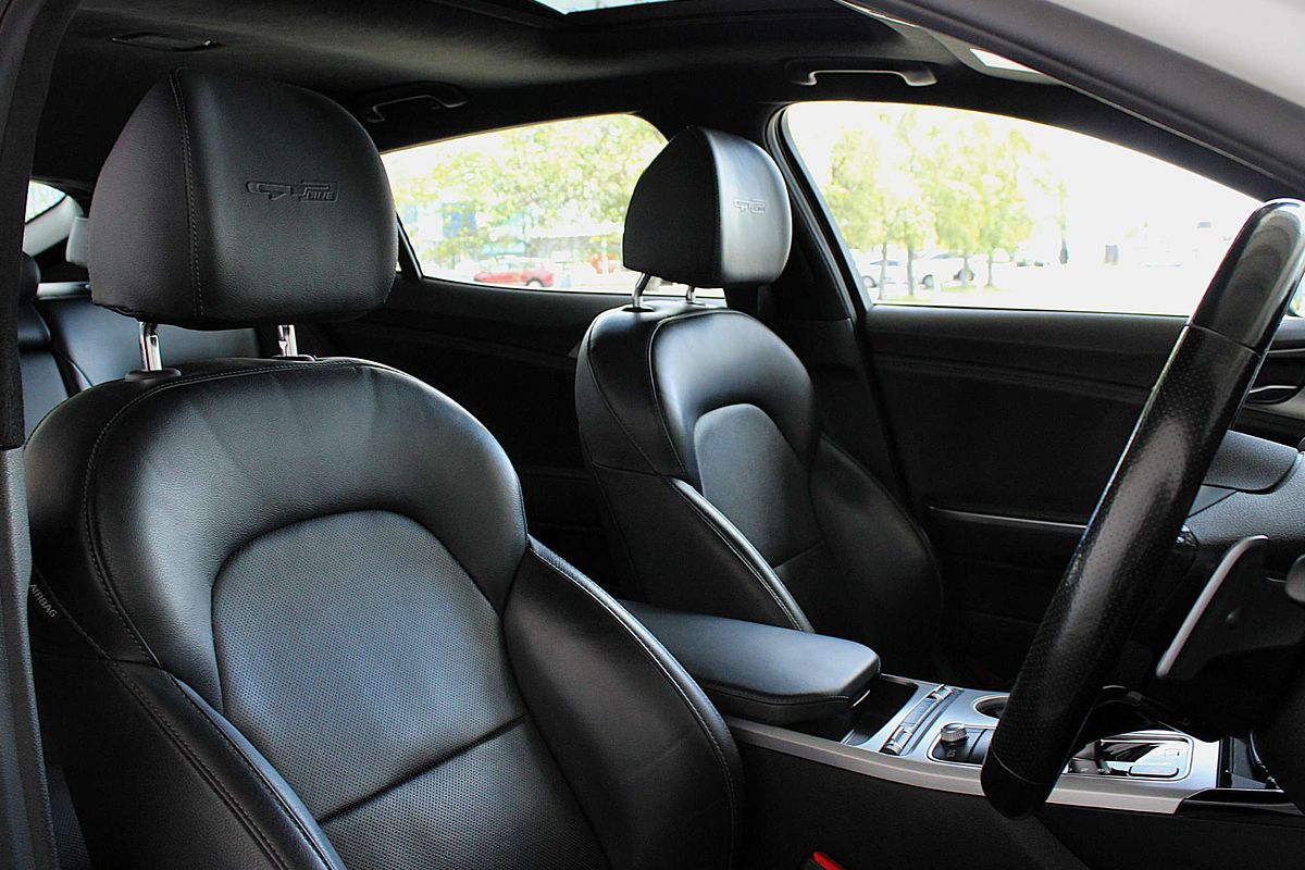 2017 Kia Stinger GT-Line CK