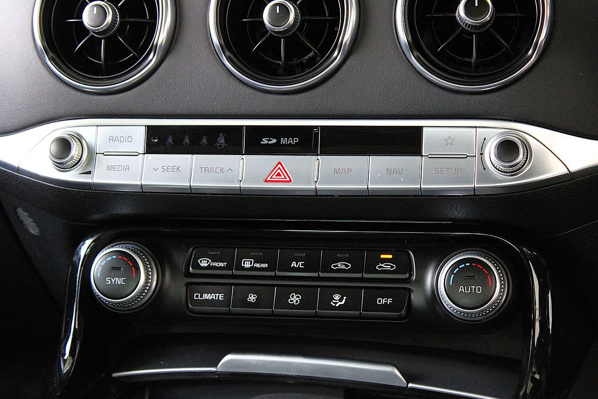 2017 Kia Stinger GT-Line CK