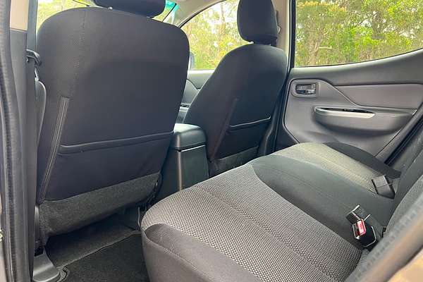 2016 Mitsubishi Triton GLS MQ 4X4