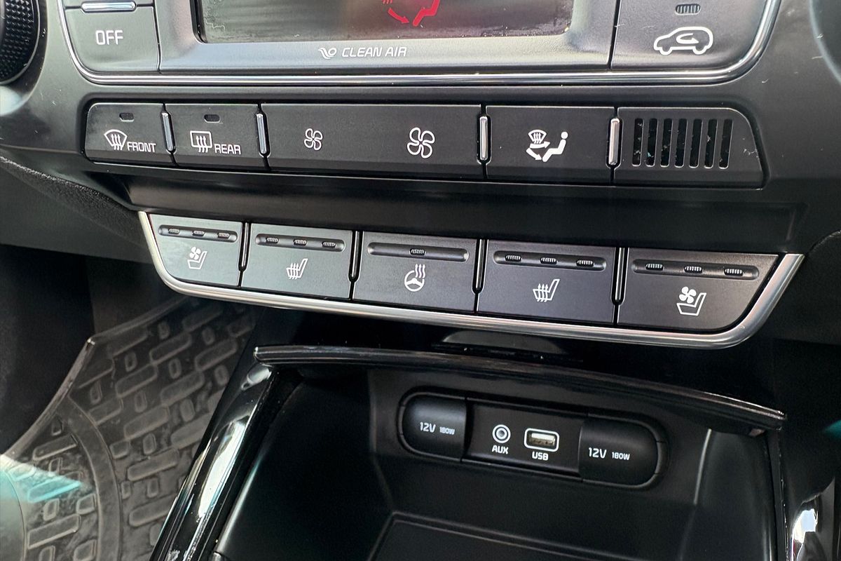 2020 Kia Sorento GT-Line UM