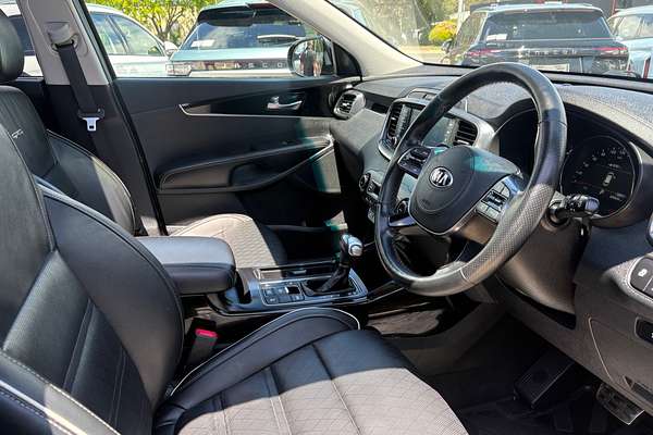 2020 Kia Sorento GT-Line UM