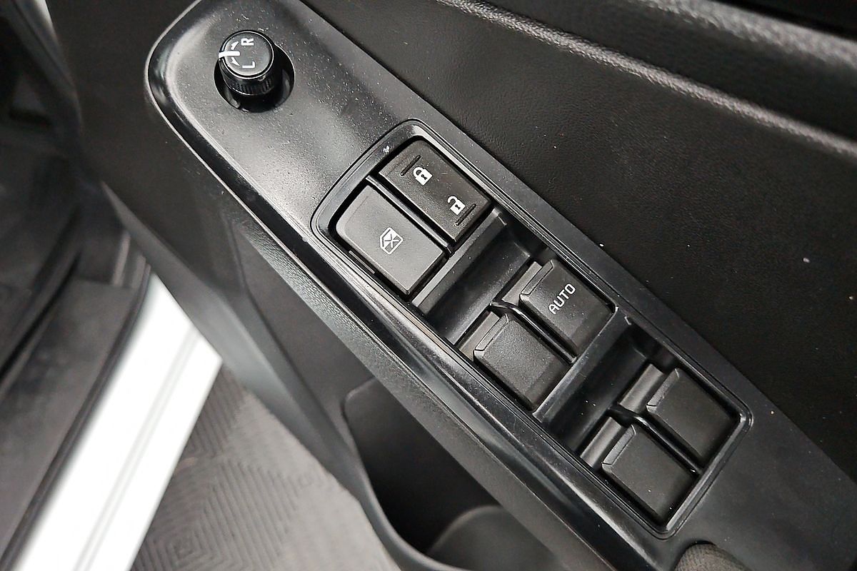 2022 Isuzu D-MAX SX High Ride Rear Wheel Drive