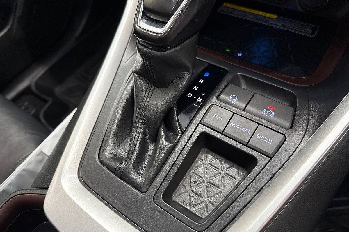 2020 Toyota RAV4 Cruiser MXAA52R