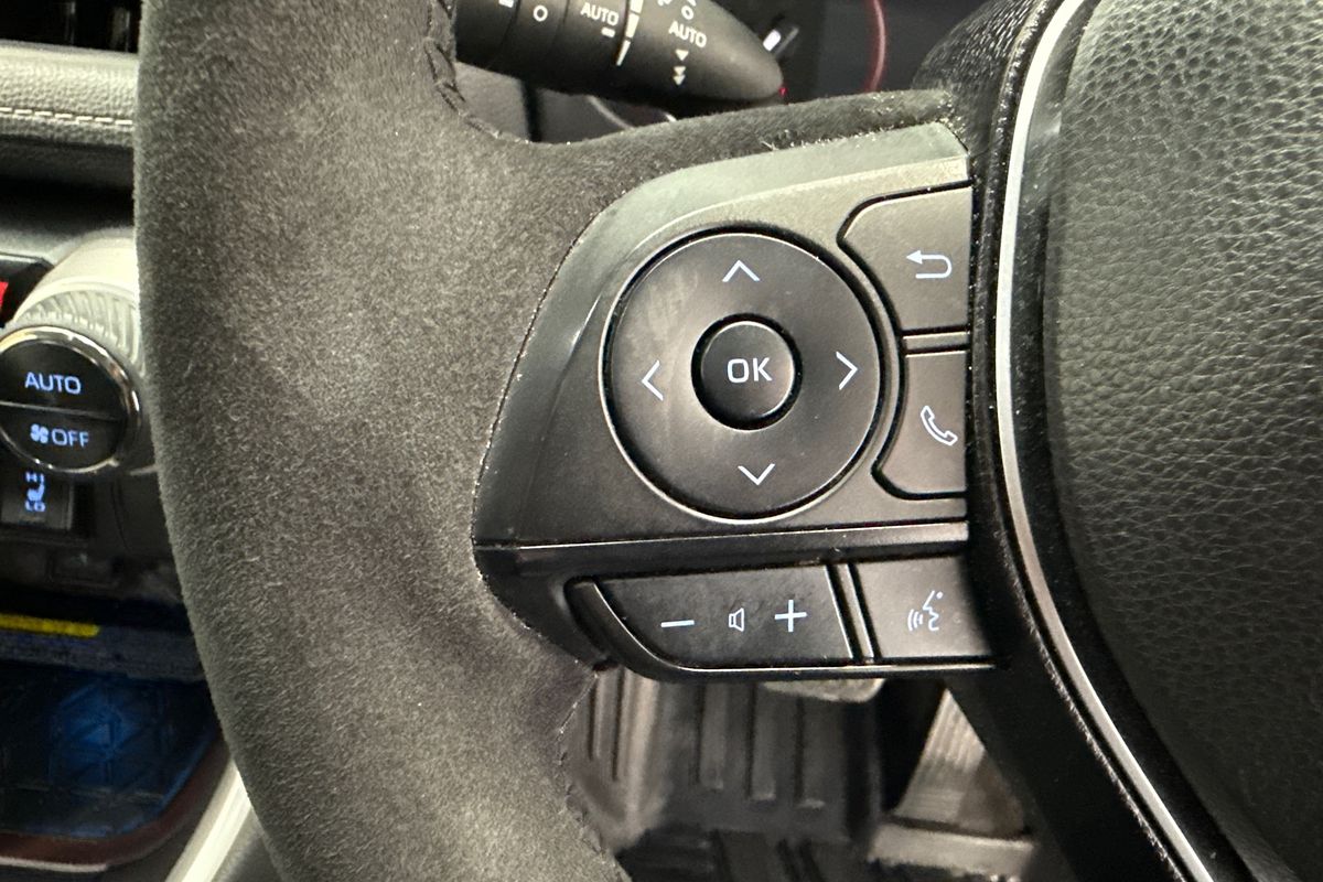 2020 Toyota RAV4 Cruiser MXAA52R