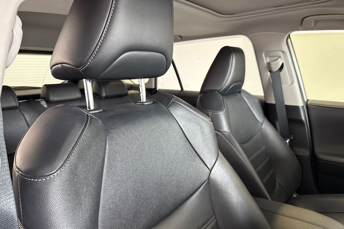 2020 Toyota RAV4 Cruiser MXAA52R