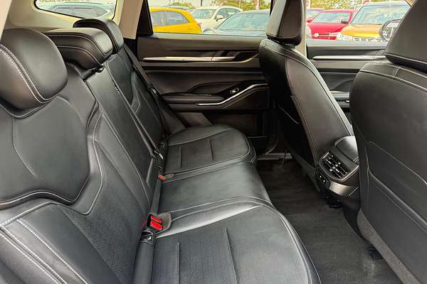 2022 GWM H6 Ultra Hybrid B01