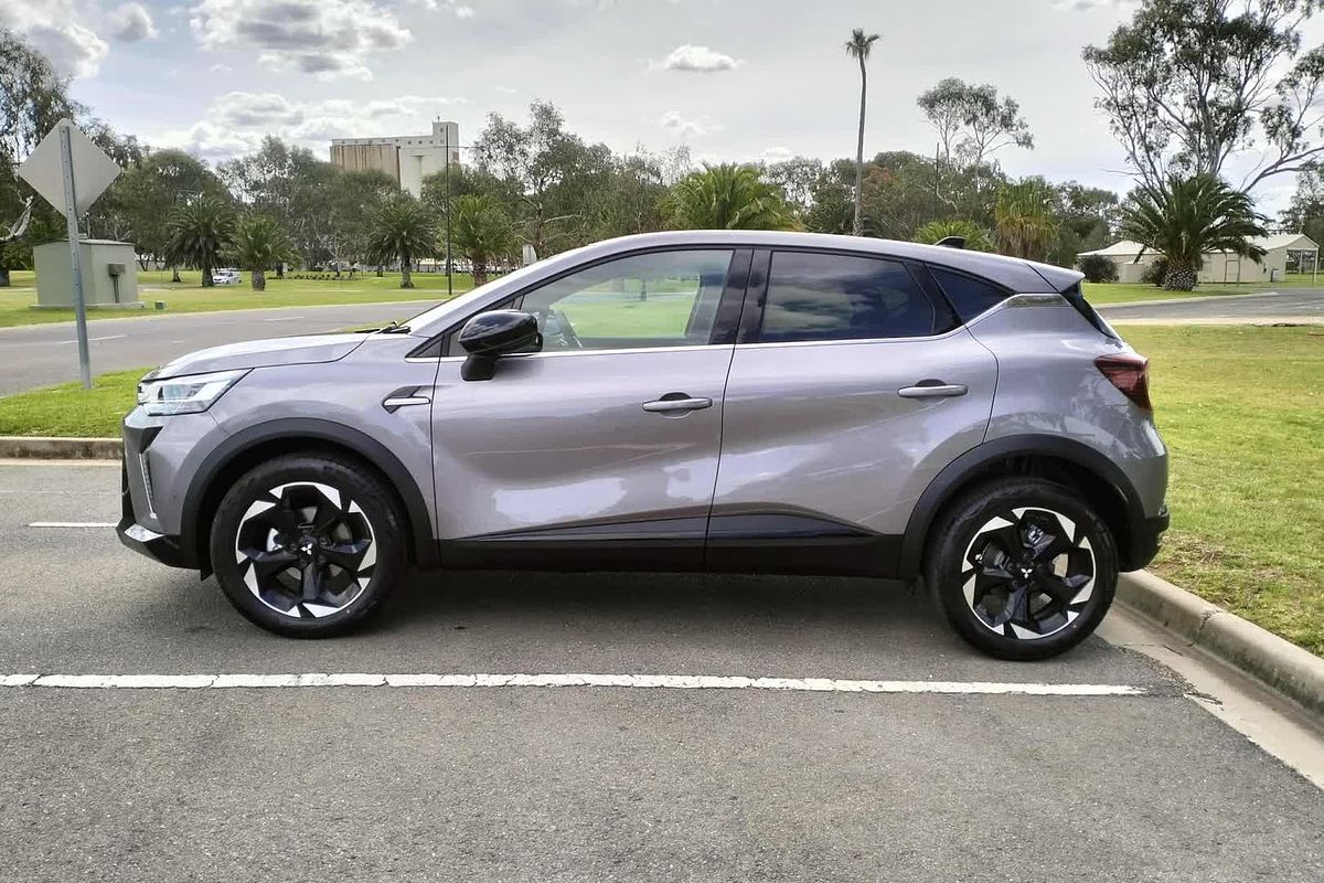 2025 Mitsubishi ASX Aspire XE