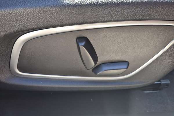 2025 Renault Koleos Techno HZG