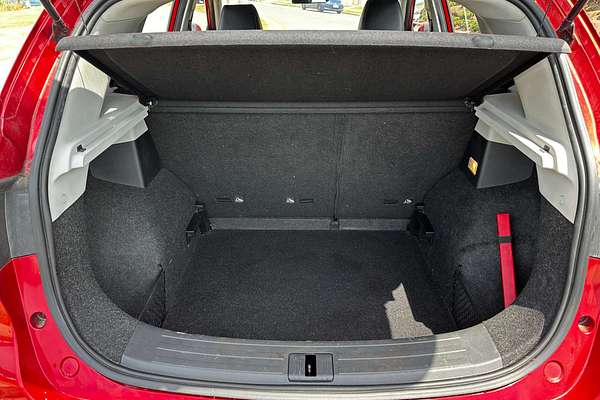 2018 MG ZS Excite AZS1