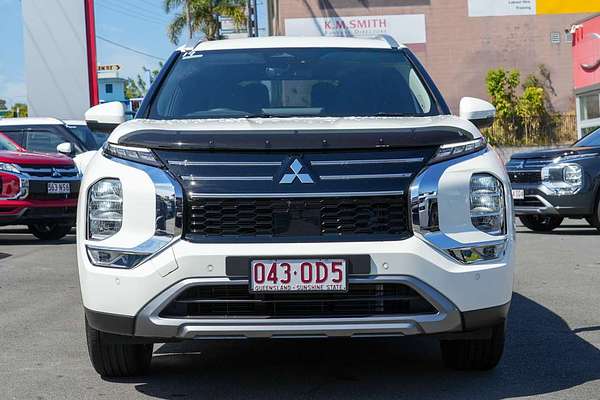 2025 Mitsubishi Outlander LS ZM