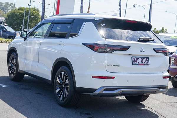 2025 Mitsubishi Outlander LS ZM