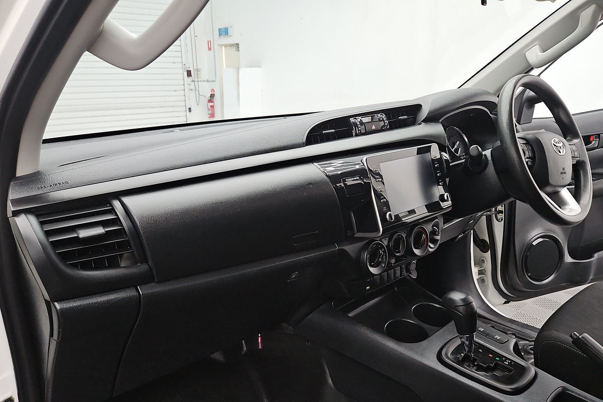 2021 Toyota Hilux SR GUN126R 4X4