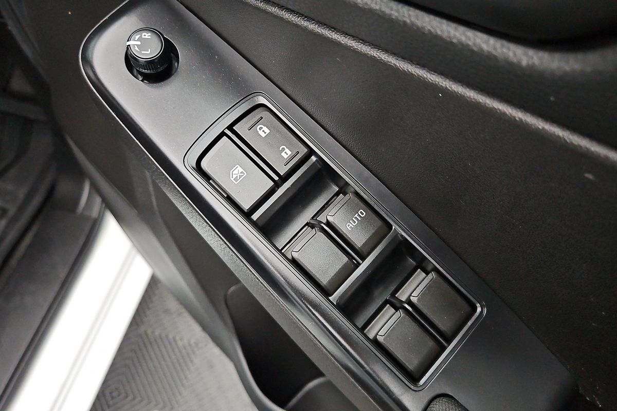 2021 Isuzu D-MAX SX High Ride Rear Wheel Drive