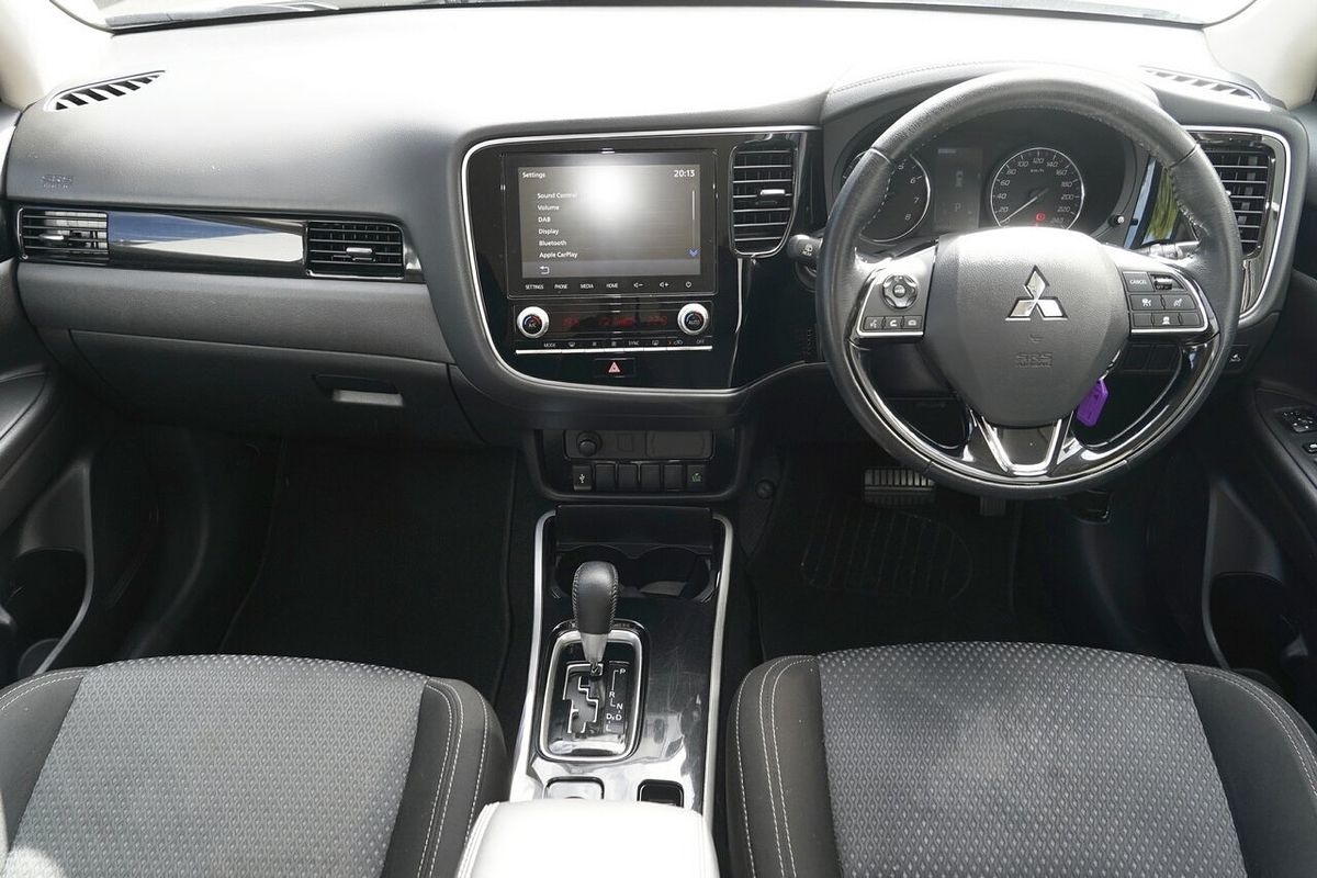 2021 Mitsubishi Outlander ES ZL