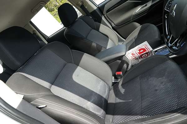 2021 Mitsubishi Outlander ES ZL