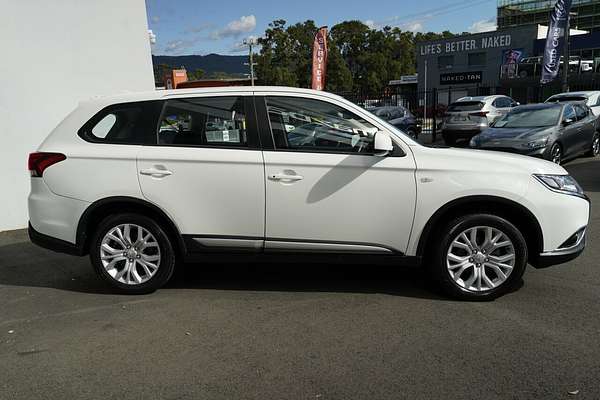 2021 Mitsubishi Outlander ES ZL