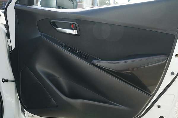 2016 Mazda 2 Genki DJ Series