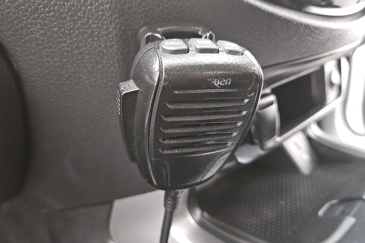 2022 Nissan Navara SL D23 Rear Wheel Drive