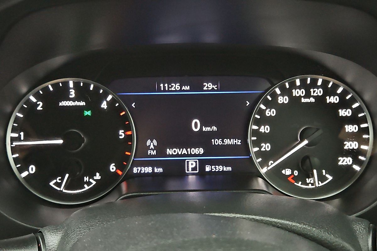 2022 Nissan Navara SL D23 Rear Wheel Drive