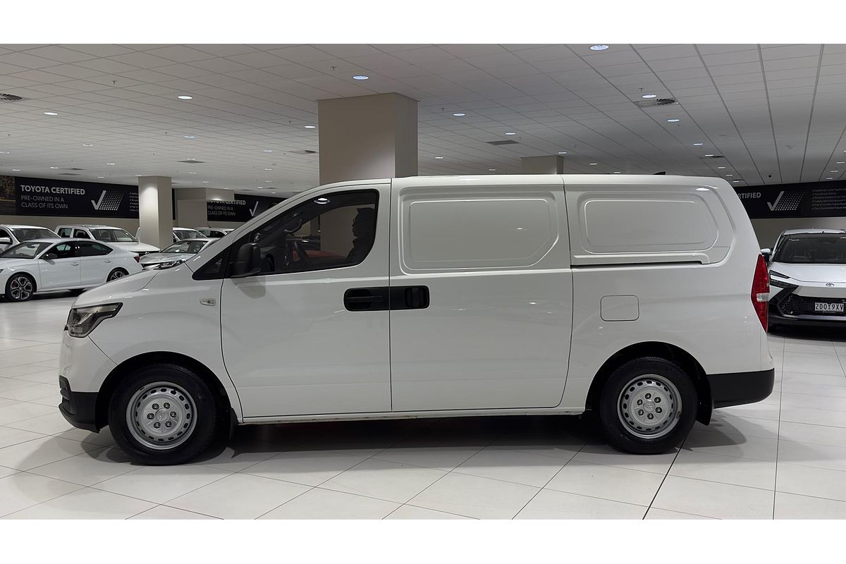 2021 Hyundai iLoad TQ4