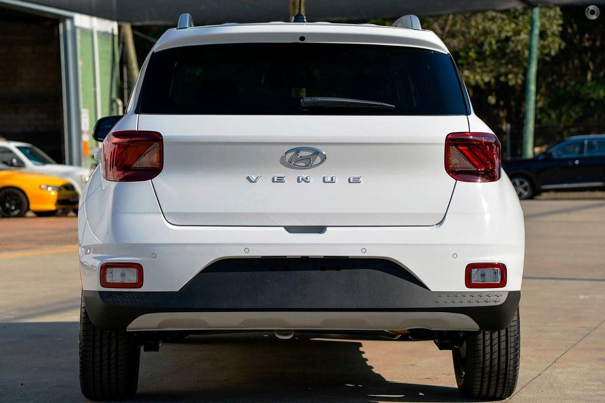 2025 Hyundai Venue Elite QX.V5