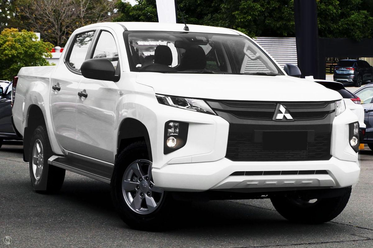 2022 Mitsubishi Triton GLX+ MR 4X4