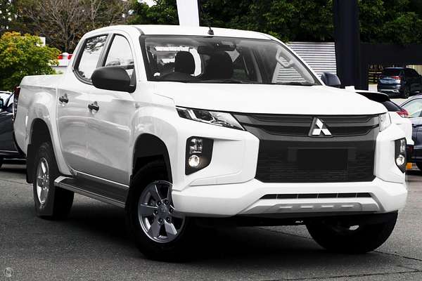 2022 Mitsubishi Triton GLX+ MR 4X4