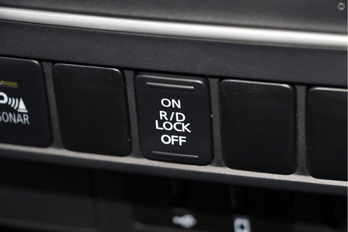 2022 Mitsubishi Triton GLX+ MR 4X4