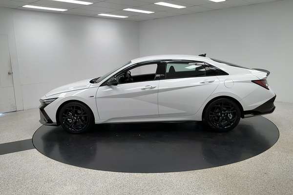 2025 Volkswagen T-Roc 110TSI Style D11