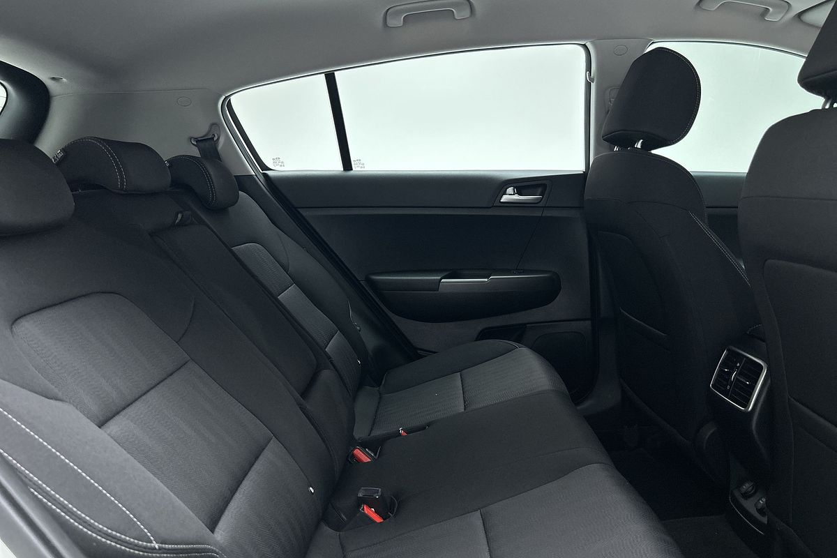 2020 Kia Sportage S QL