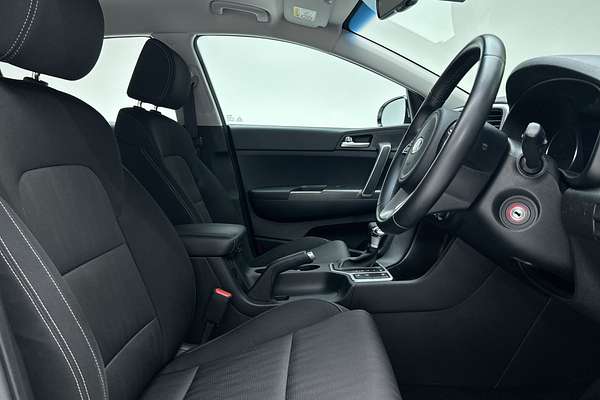 2020 Kia Sportage S QL