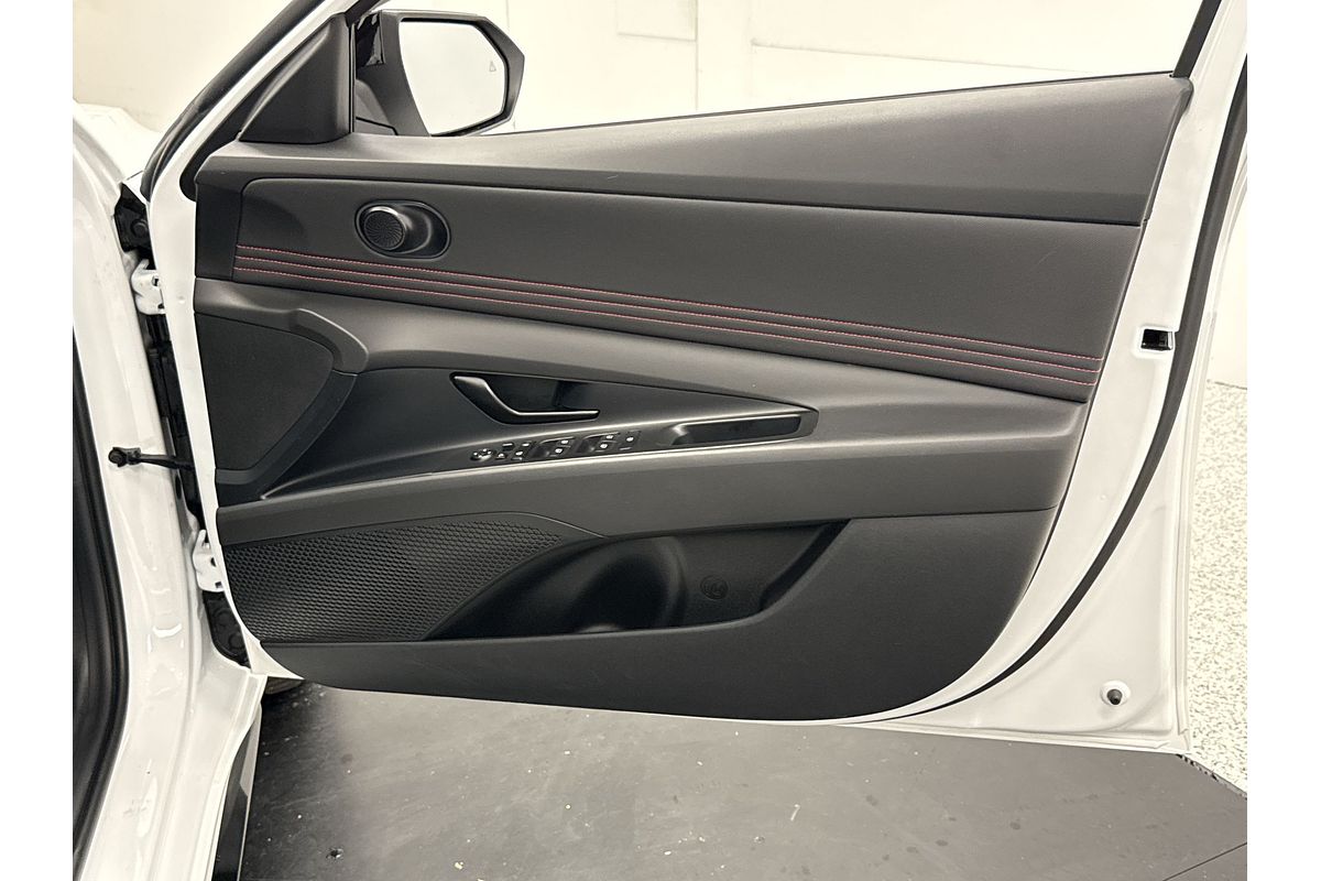 2025 Volkswagen T-Roc 110TSI Style D11