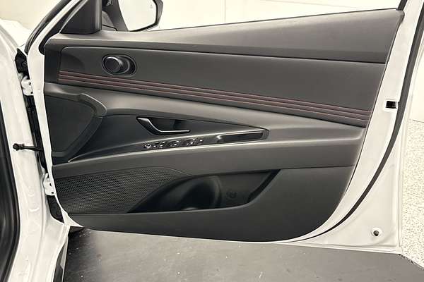 2025 Volkswagen T-Roc 110TSI Style D11