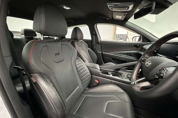 2025 Volkswagen T-Roc 110TSI Style D11