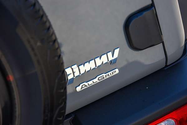 2025 Suzuki Jimny
