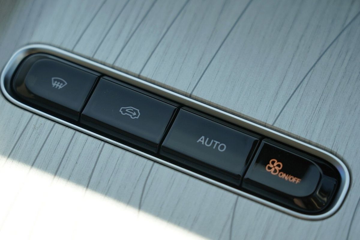 2025 Geely Starray EM-i Inspire P145