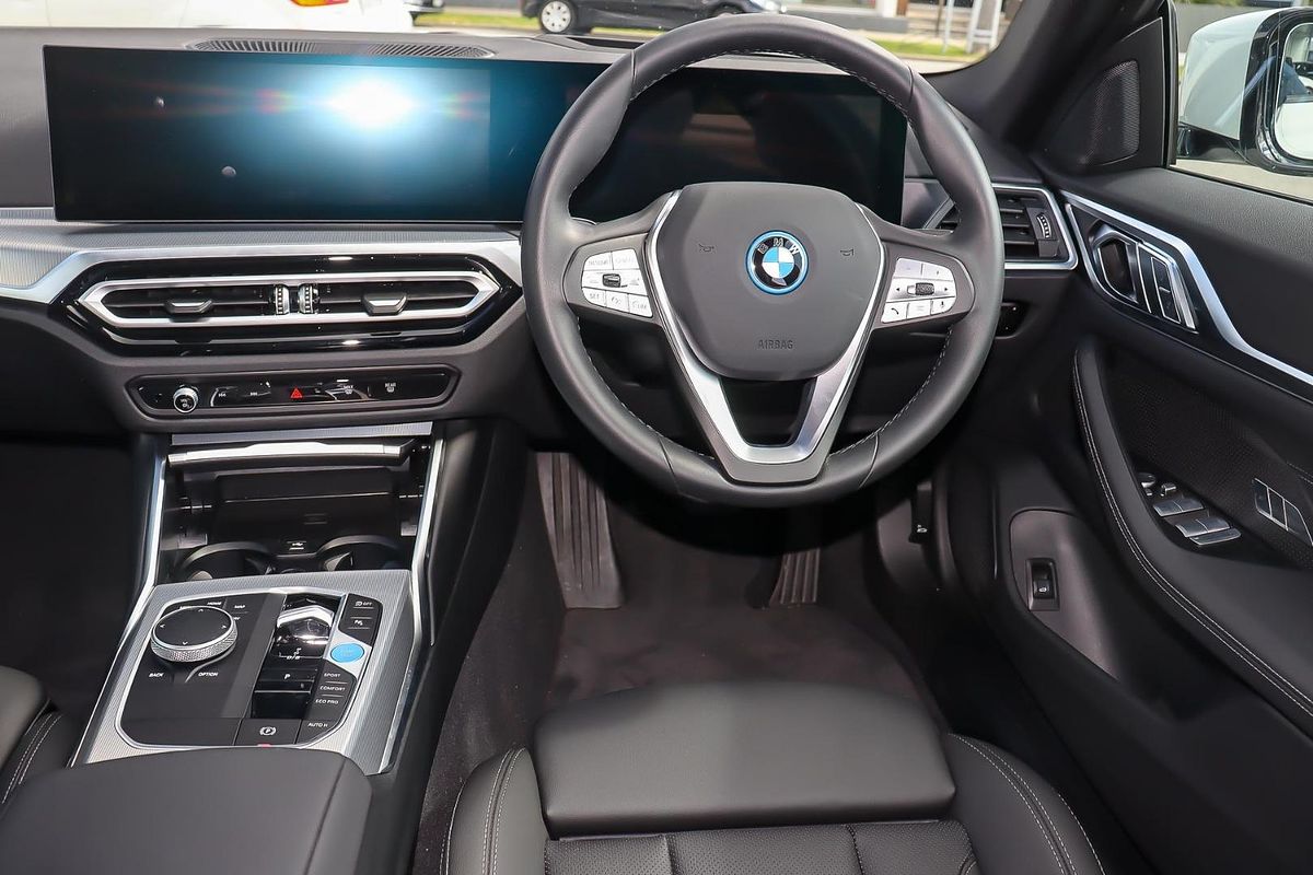 2025 BMW i4 eDrive35 G26 LCI