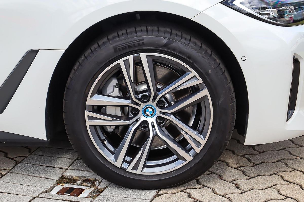 2025 BMW i4 eDrive35 G26 LCI