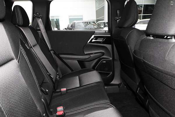 2025 Mitsubishi Outlander ES ZM