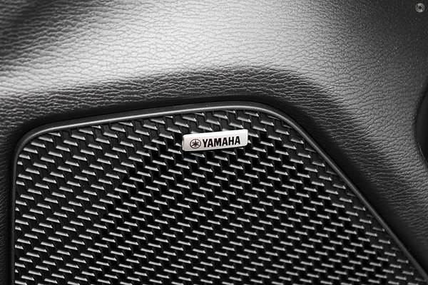 2025 Mitsubishi Outlander ES ZM