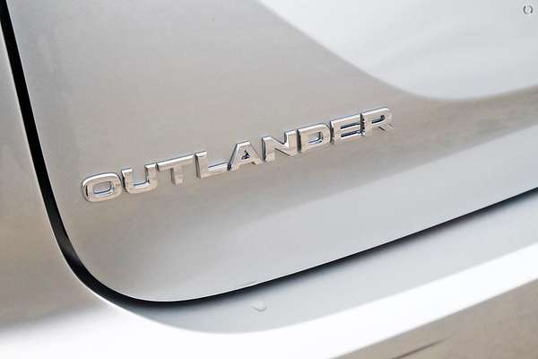 2025 Mitsubishi Outlander Aspire ZM