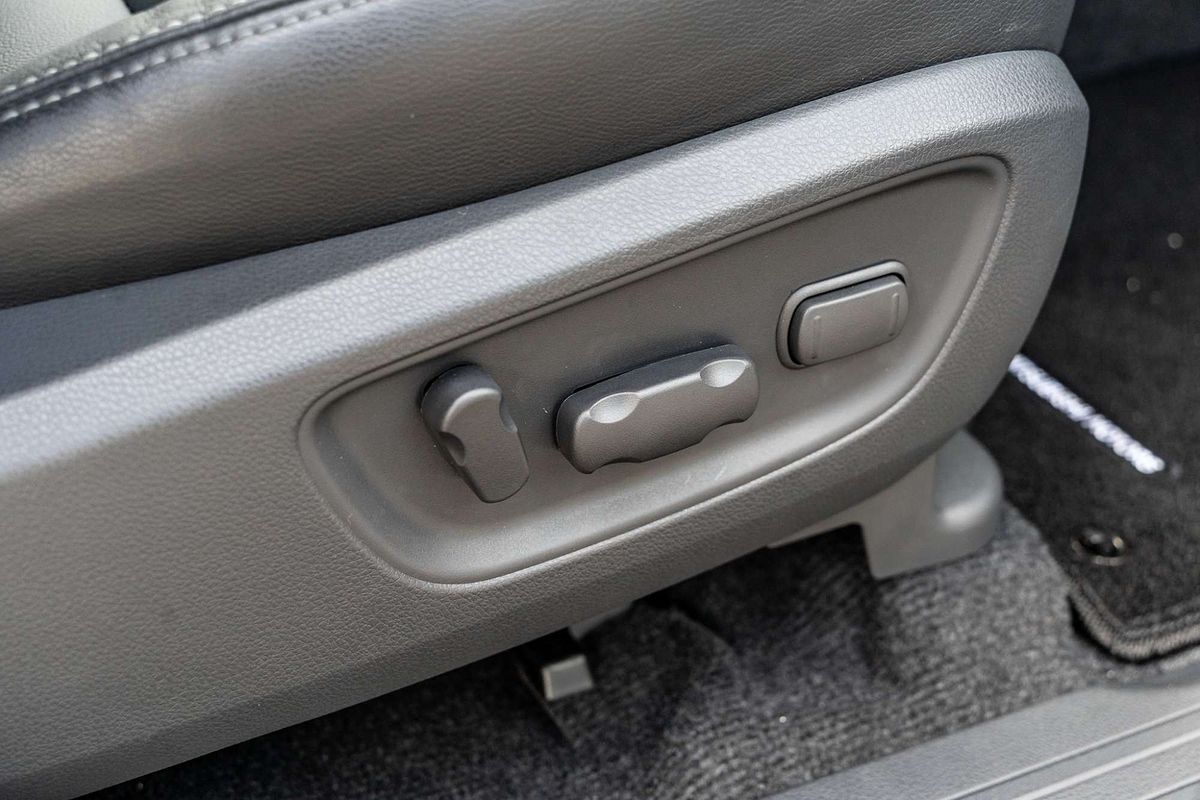 2025 Mitsubishi Pajero Sport Exceed QG