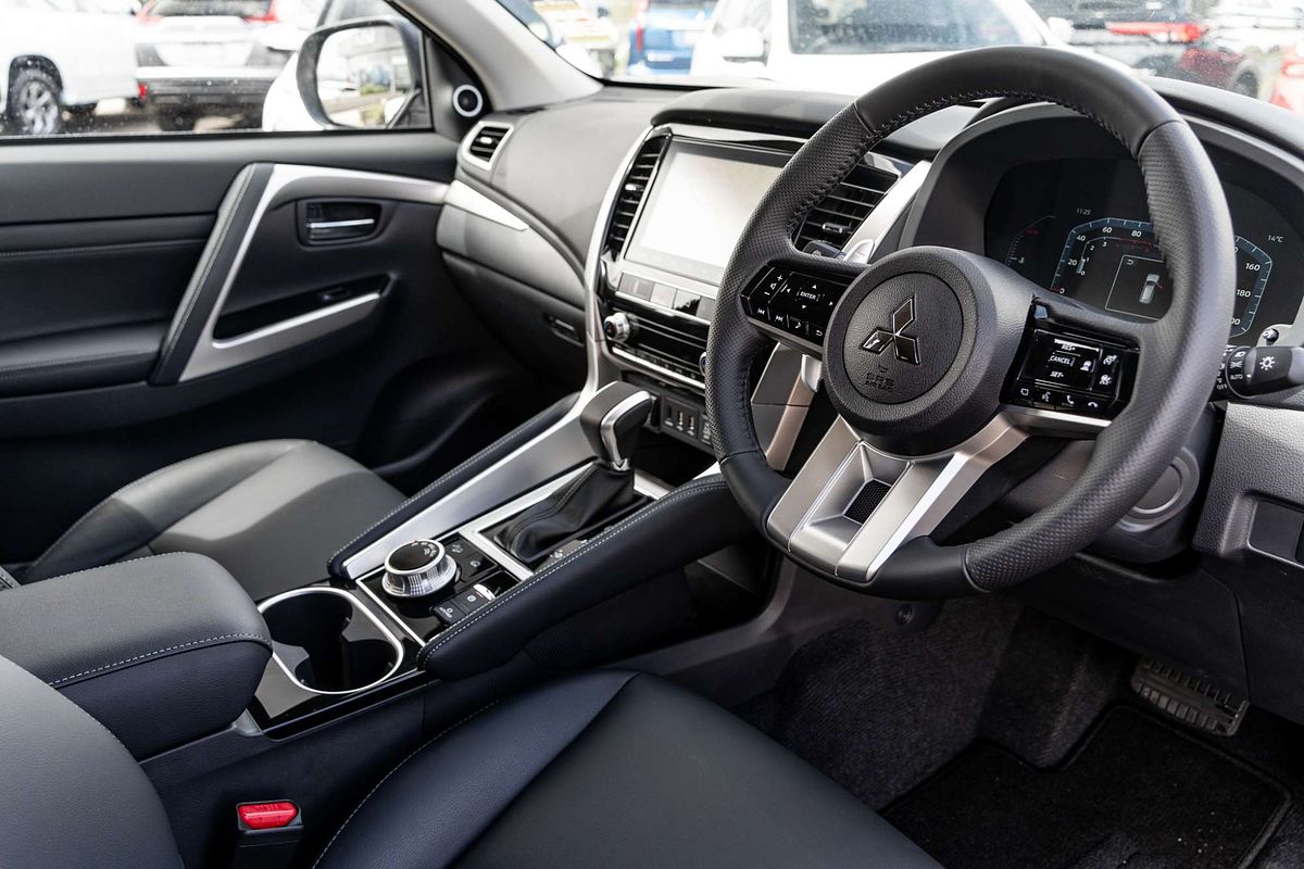 2025 Mitsubishi Pajero Sport Exceed QG