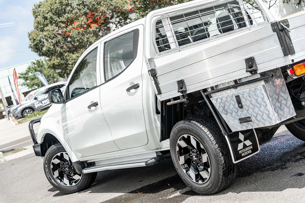 2017 Mitsubishi Triton GLX MQ 4X4